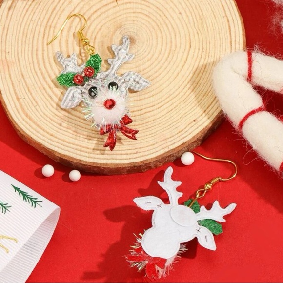 Reindeer Earrings - Picture 5 of 6